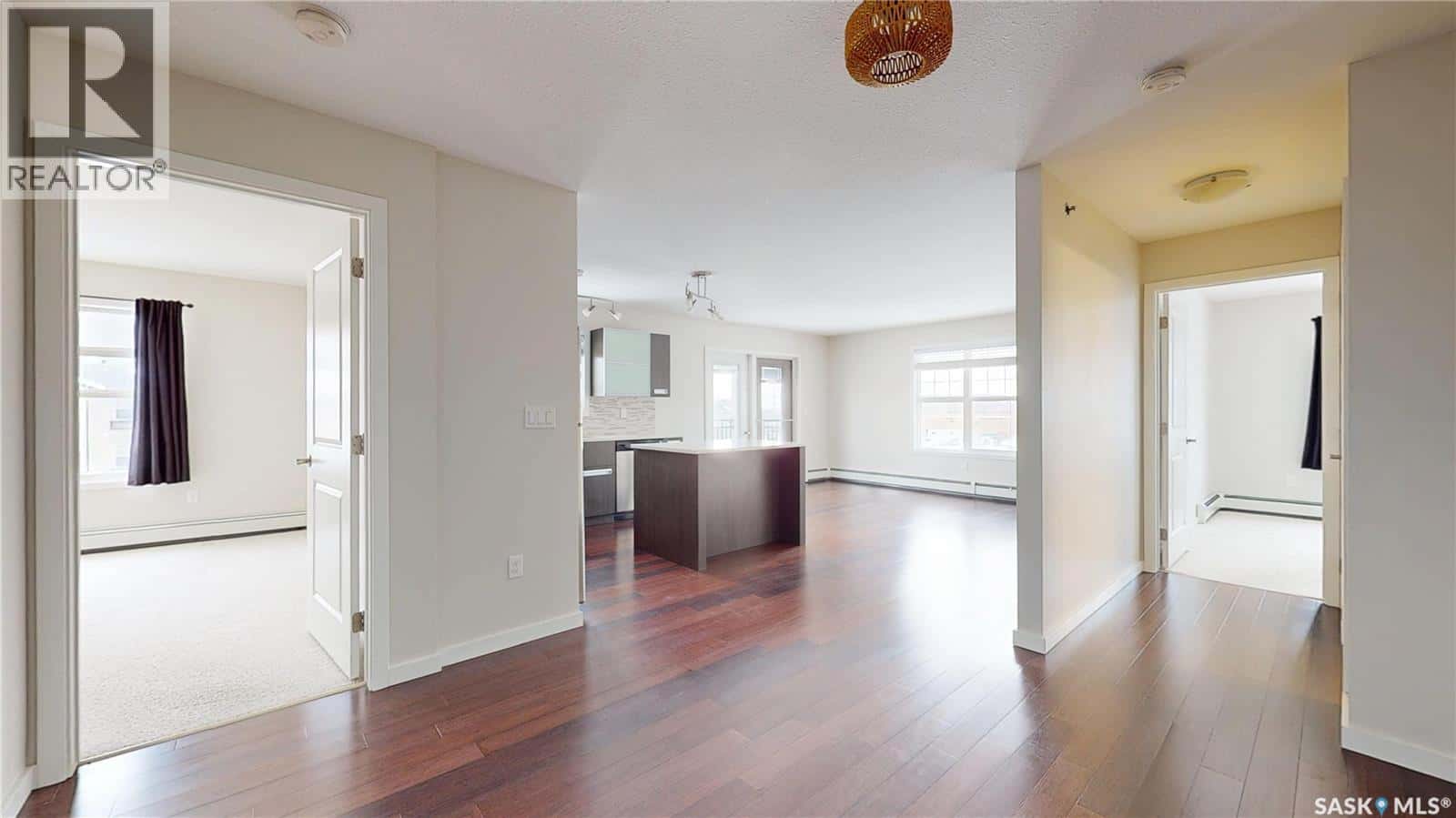 312 1510 Neville DRIVE — Regina, Saskatchewan - Photo 2 of 36