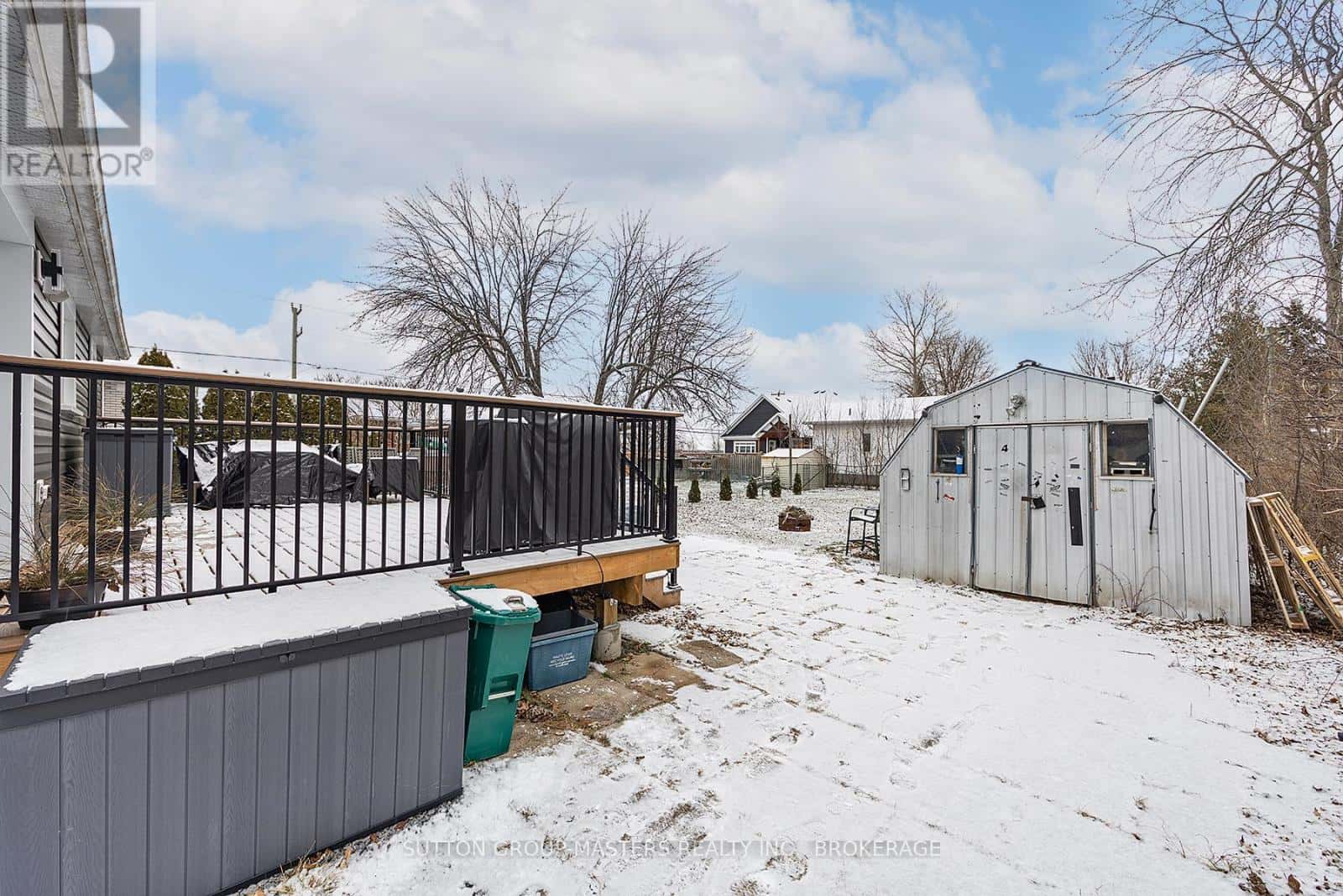 4 BISHOP STREET — Kingston (City SouthWest), Ontario - Photo 5 of 48