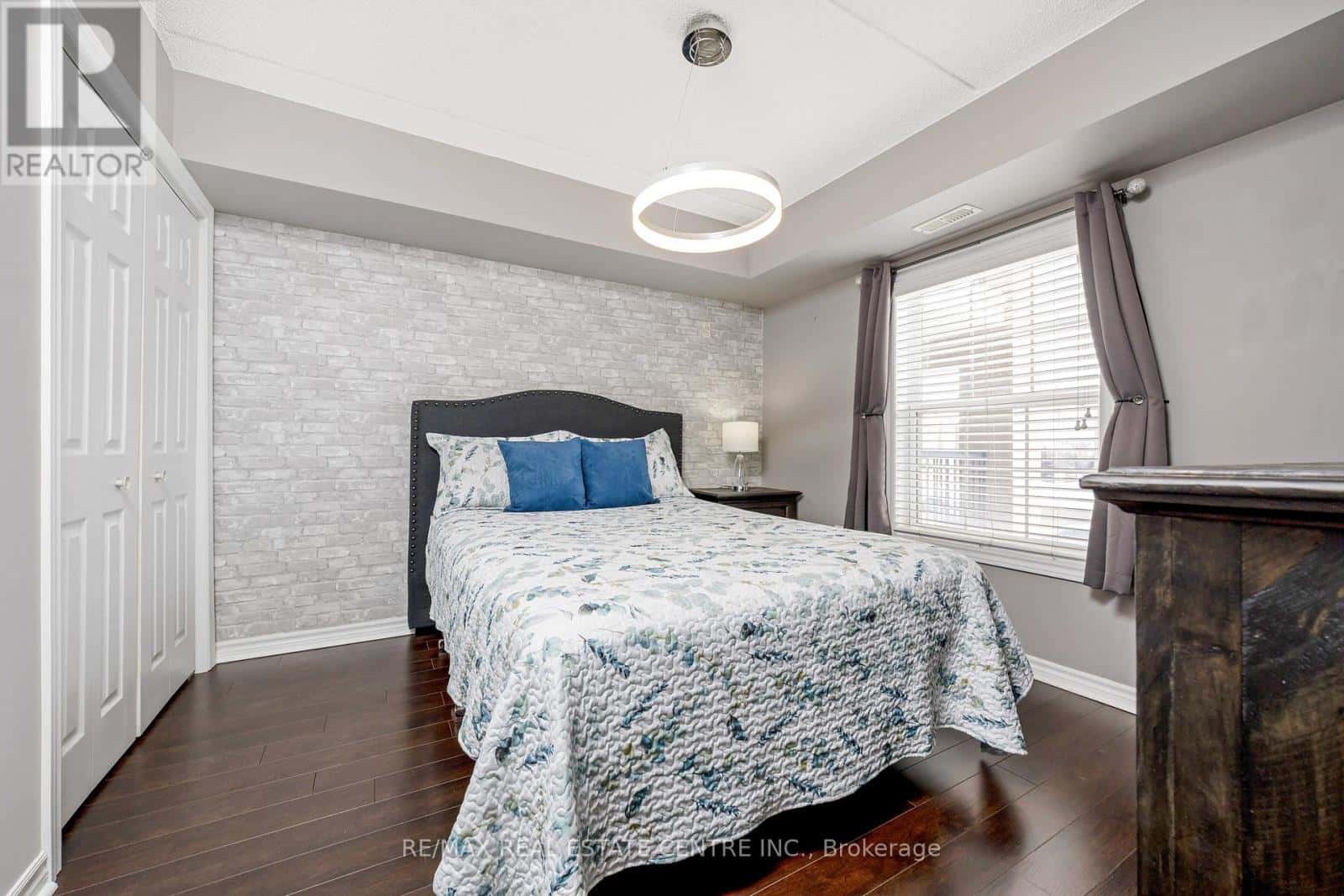 304 - 1360 MAIN STREET E — Milton (DE Dempsey), Ontario - Photo 4 of 33