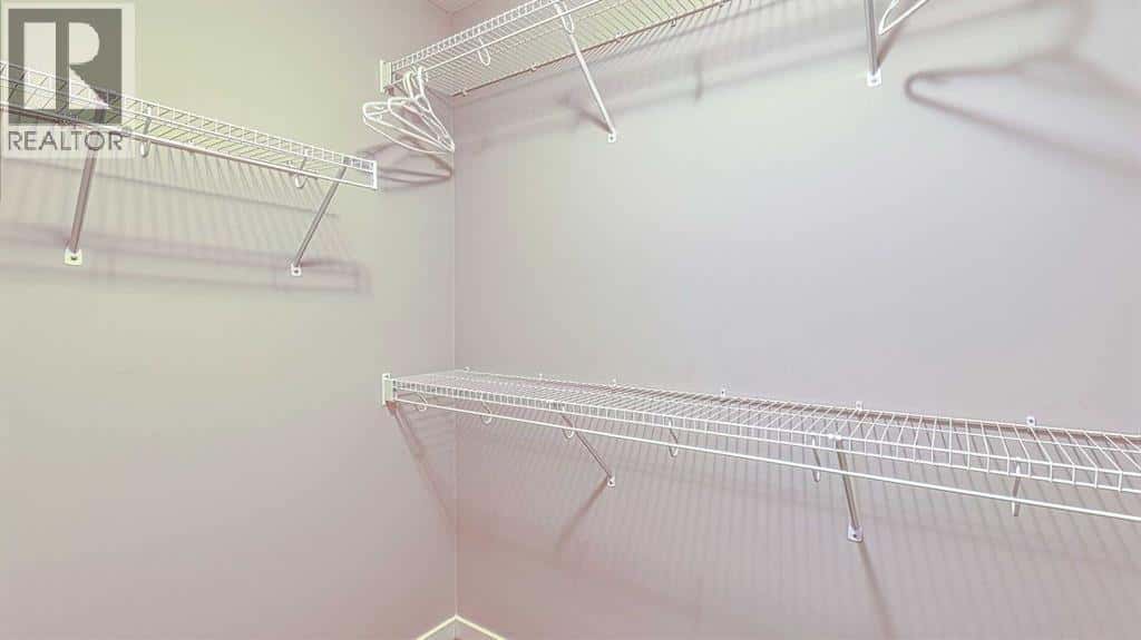 Calgary — Calgary - Photo 2 of 32