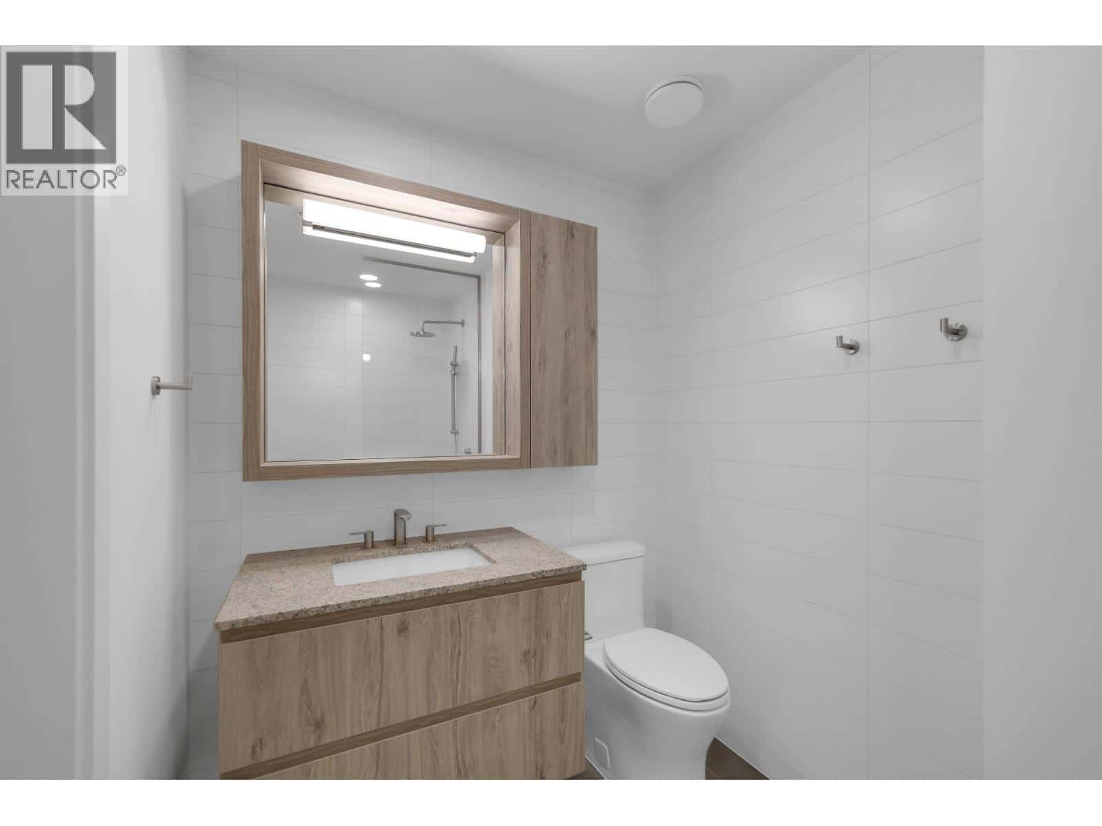 412 1506 SCOTT CRESCENT — Squamish, British Columbia - Photo 4 of 28