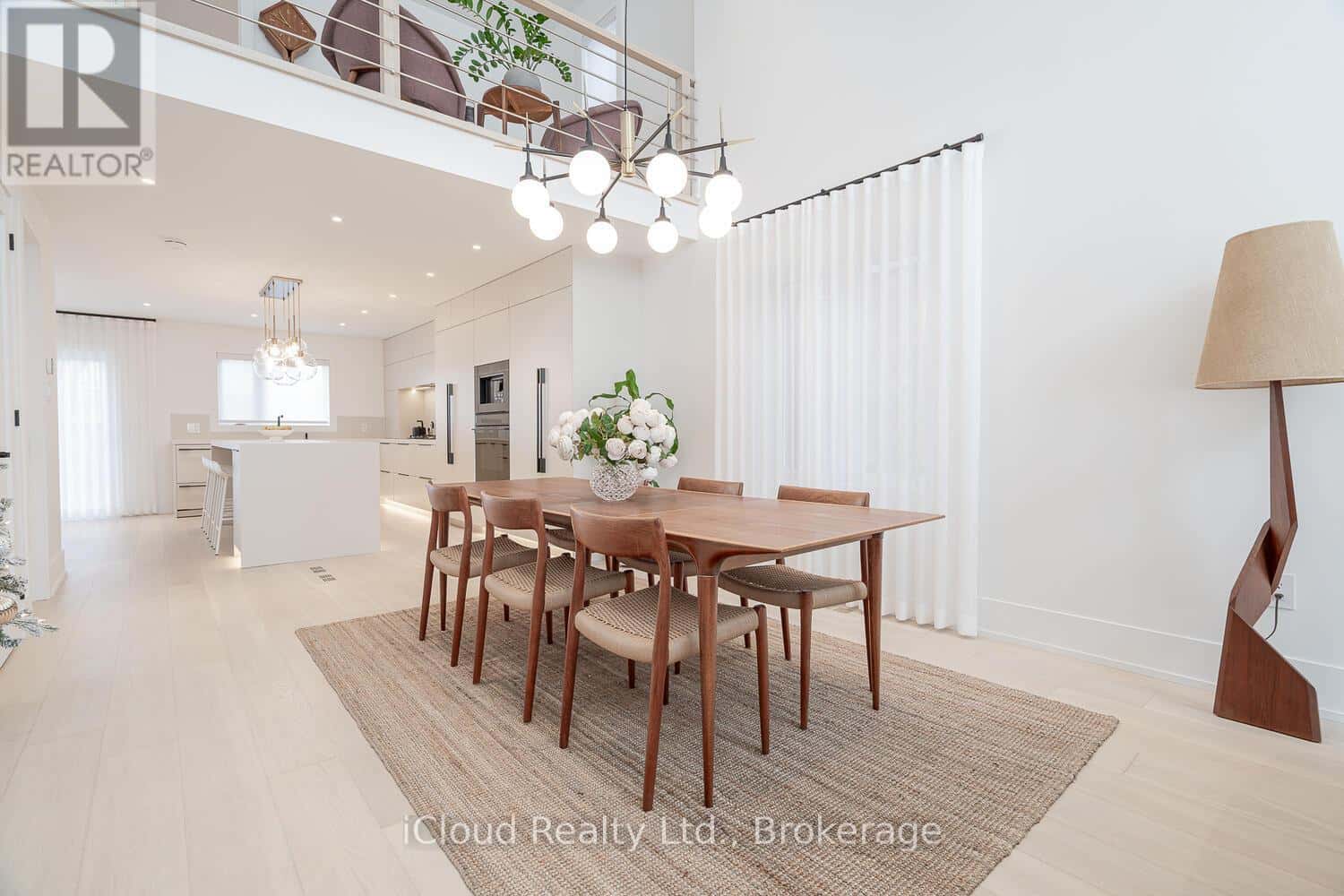 5389 KINDOS STREET — Burlington (Orchard), Ontario - Photo 2 of 50