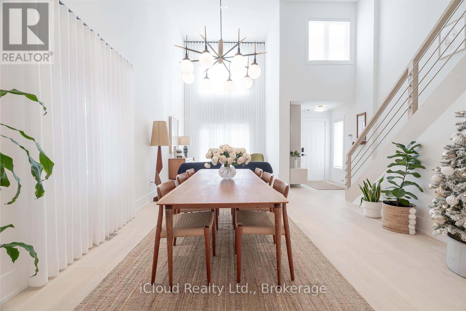 5389 KINDOS STREET — Burlington (Orchard), Ontario - Photo 5 of 50