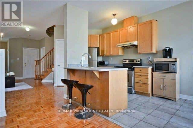 39 SEAHORSE AVENUE — Brampton (Madoc) - Photo 5 of 13