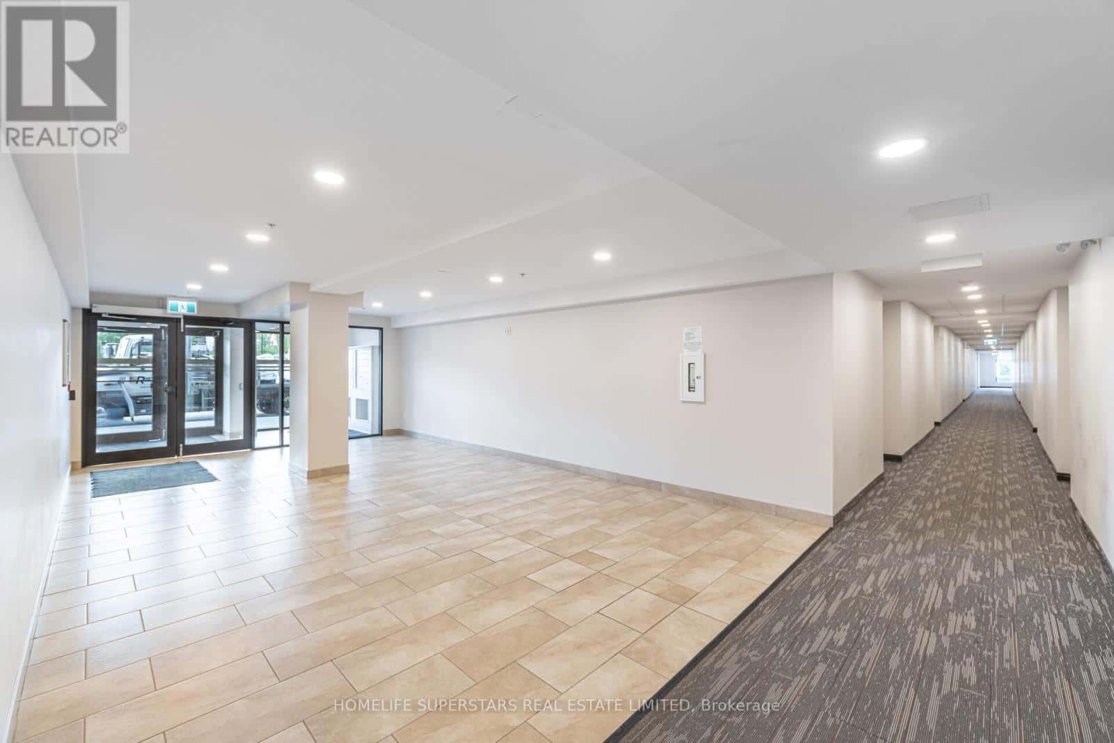 115 - 5 WAKE ROBIN DRIVE — Kitchener - Photo 4 of 25