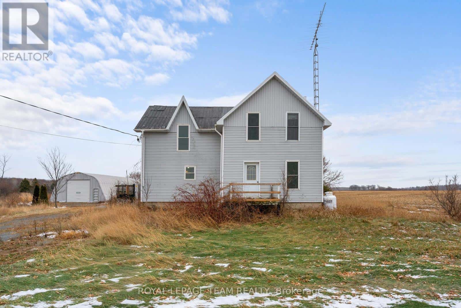 11802 COUNTY ROAD 18 ROAD — South Dundas, Ontario - Photo 2 of 64