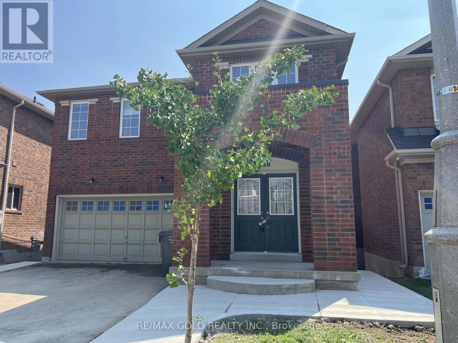 UPPER - 138 DEGRASSI COVE CIRCLE — Brampton (Credit Valley) - Photo 2 of 26