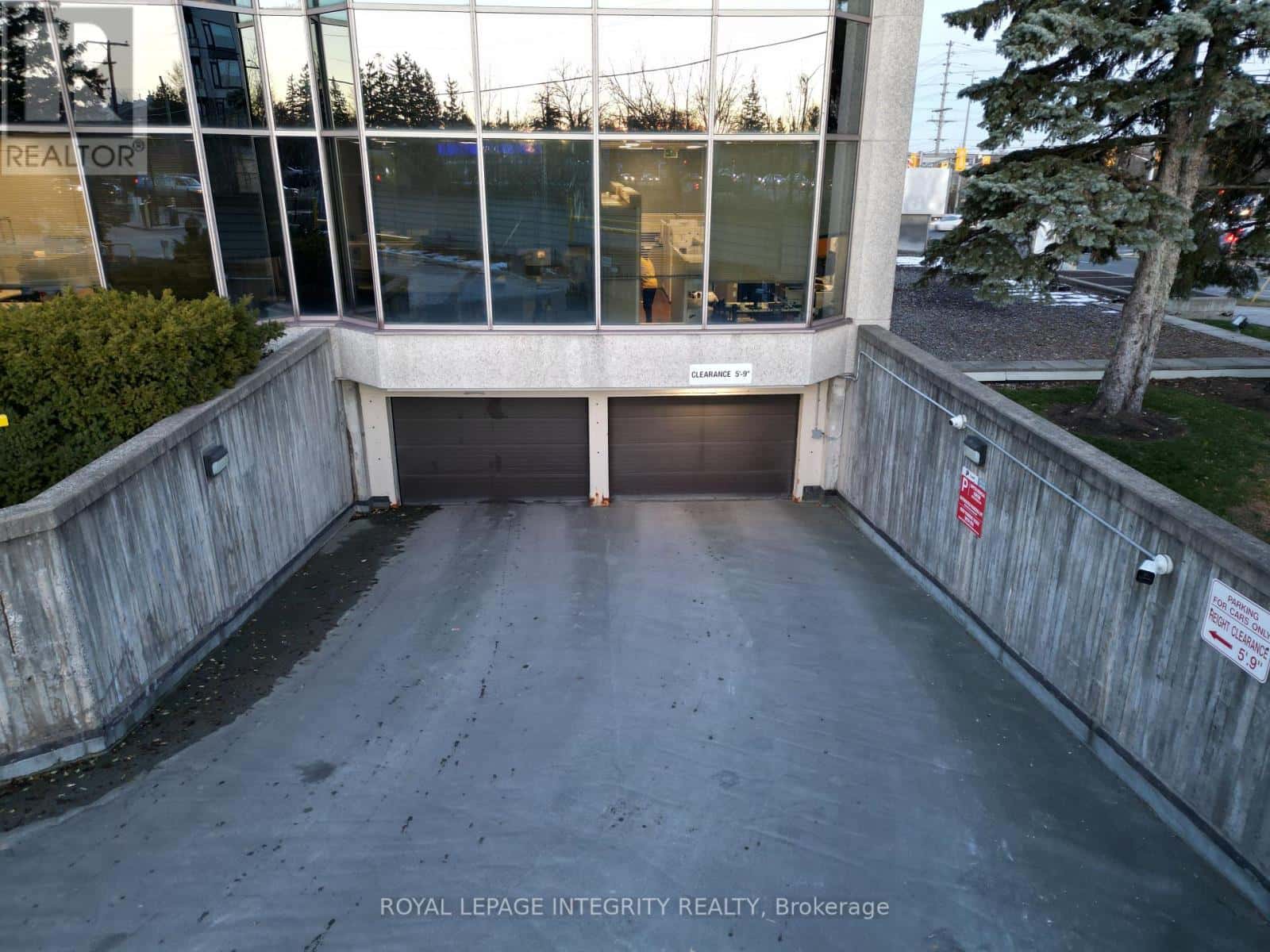 204 - 1929 RUSSELL ROAD — Ottawa - Photo 5 of 28