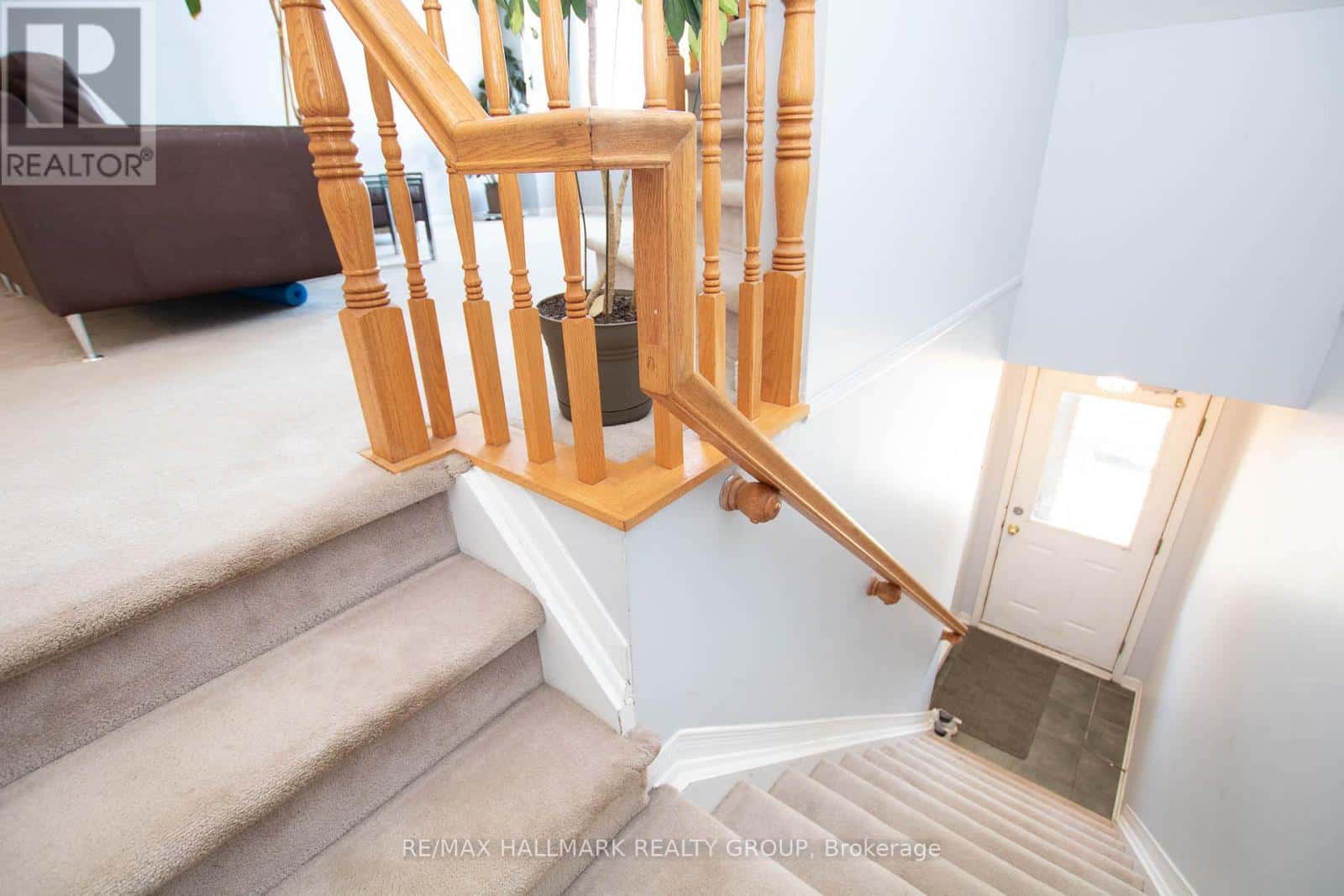 16 BRISTON PRIVATE — Ottawa - Photo 4 of 29