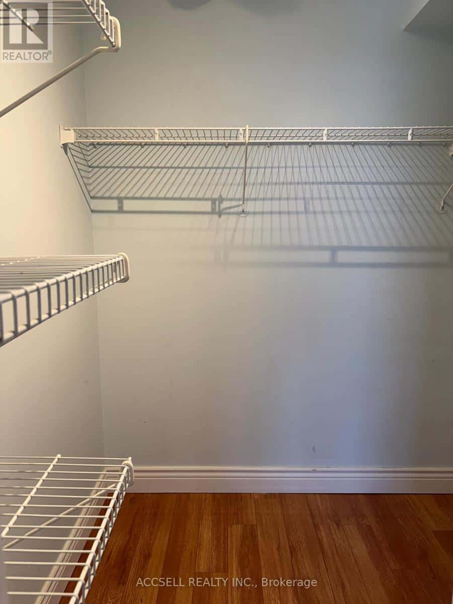 1108 - 7250 YONGE STREET — Vaughan (Crestwood-Springfarm-Yorkhill), Ontario - Photo 5 of 6