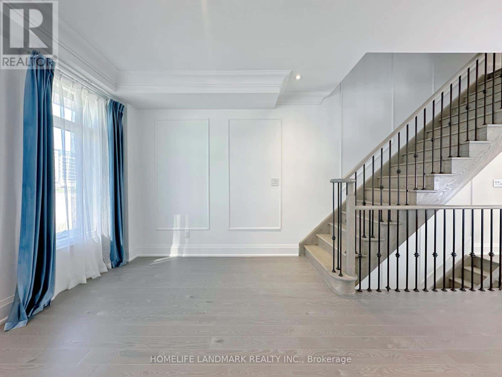 45 GANDHI LANE — Markham (Commerce Valley), Ontario - Photo 5 of 54