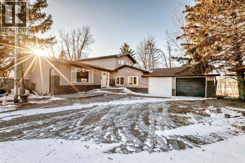 Rural Rocky View County — Rural Rocky View County - Photo 2 of 36