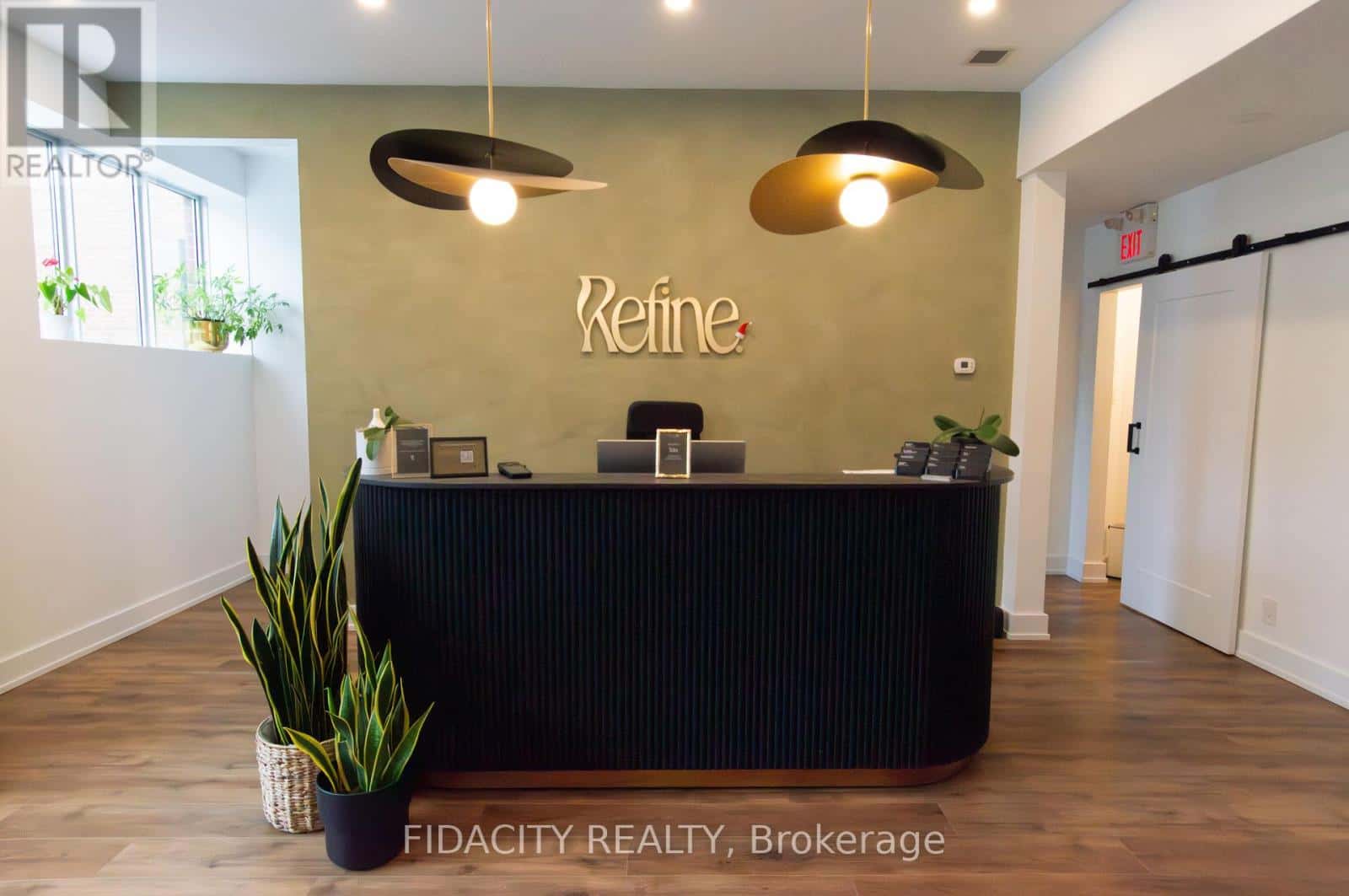 99 FOURTH AVENUE — Ottawa - Photo 4 of 28