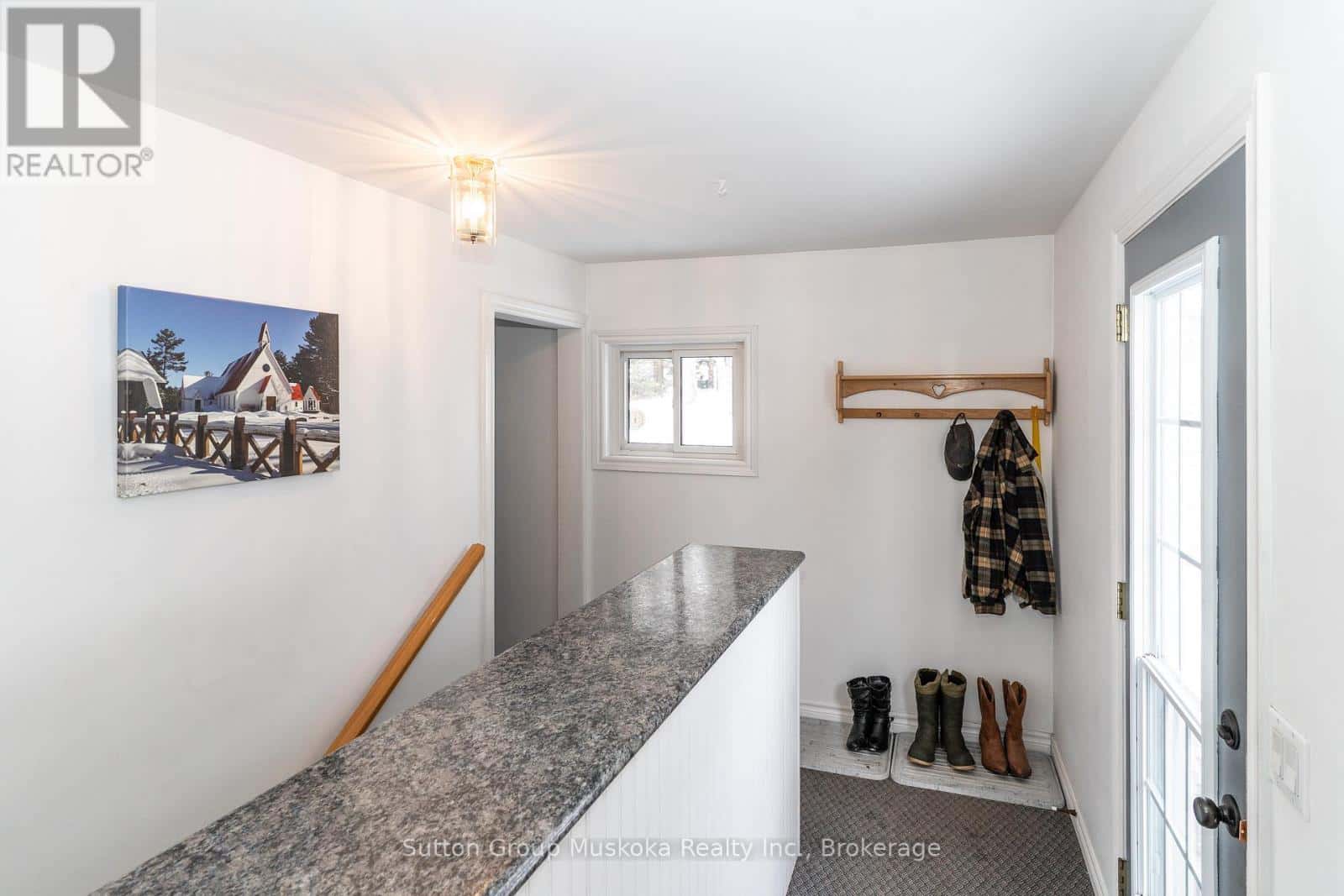 64 SPRUCE DRIVE — Huntsville (Stephenson), Ontario - Photo 5 of 44