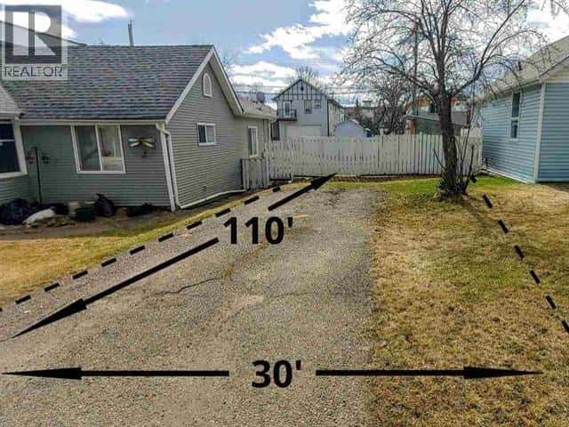 1647 8TH AVENUE — Prince George, British Columbia - Photo 2 of 4