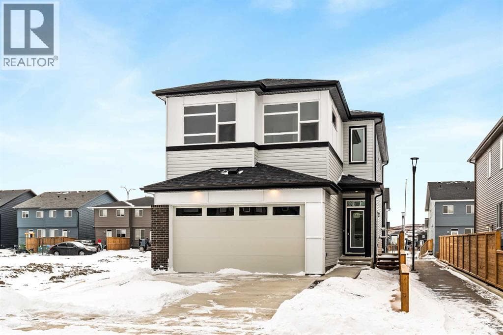 192 Creekstone Circle SW — Calgary, Alberta - Main photo