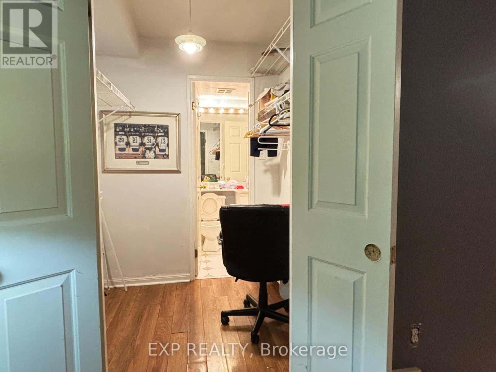 1205 - 101 SUBWAY CRESCENT — Toronto (Islington-City Centre West) - Photo 5 of 29