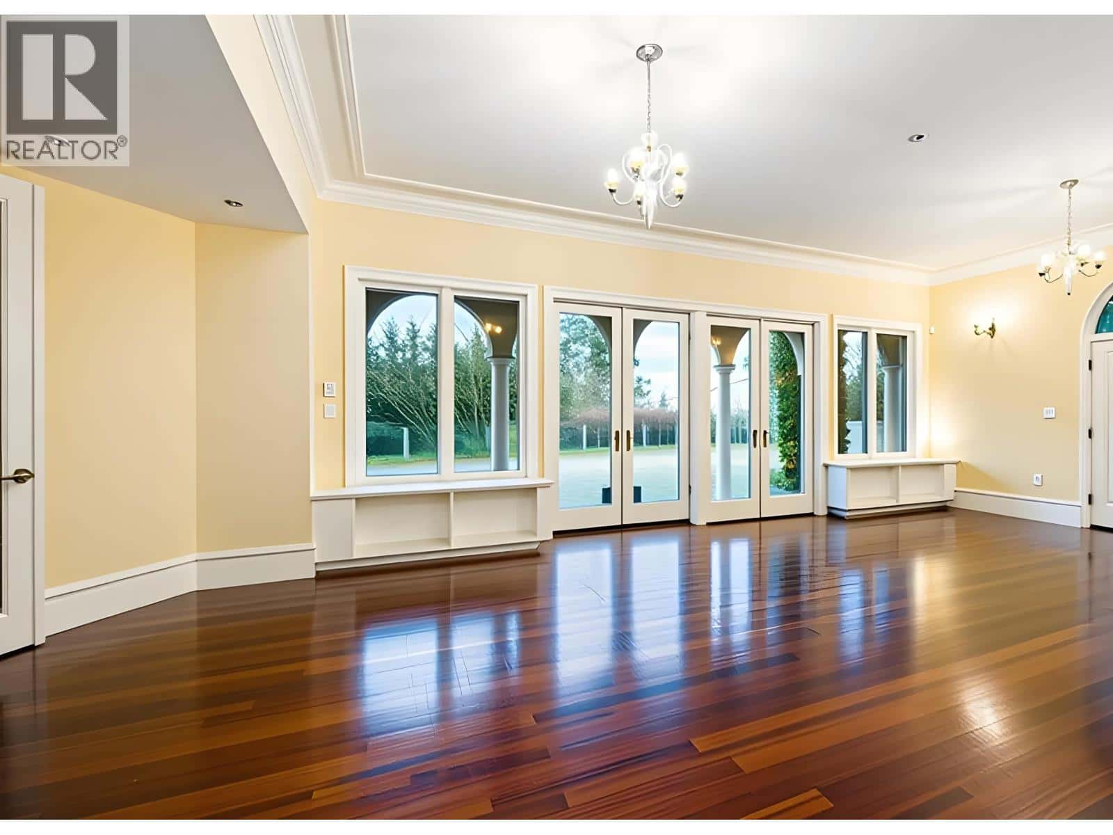 6220 SUMMIT AVENUE — West Vancouver - Photo 5 of 40