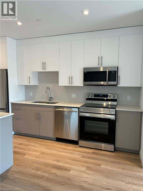 525 NEW DUNDEE Road Unit# 304 — Kitchener - Photo 4 of 15