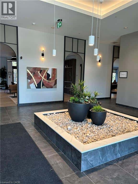 525 NEW DUNDEE Road Unit# 304 — Kitchener - Photo 2 of 15