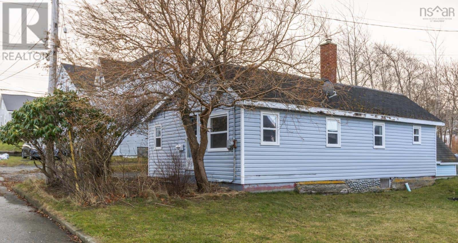 Yarmouth — Yarmouth - Photo 2 of 18