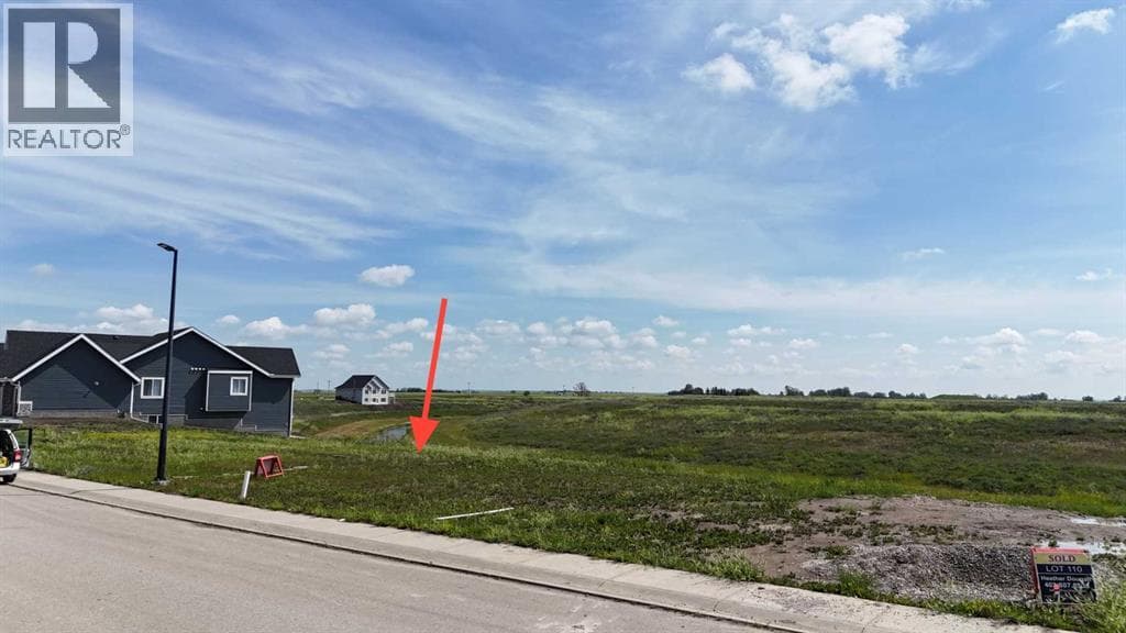 323 Muirfield Crescent — Lyalta, Alberta - Main photo