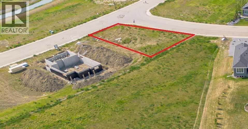 292 Muirfield Crescent — Lyalta, Alberta - Photo 2 of 11