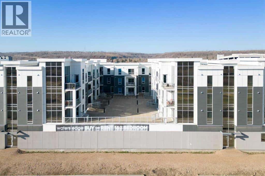 216, 10218 King Street — Fort McMurray, Alberta - Photo 2 of 32