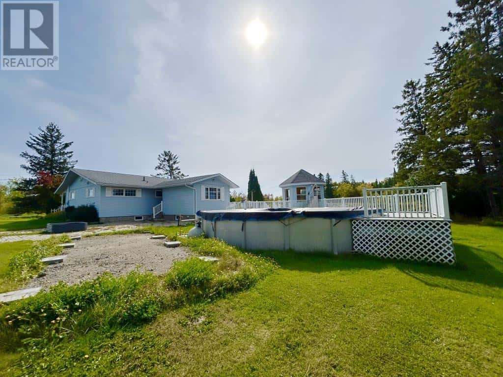 203 HWY 611N — Fort Frances, Ontario - Photo 3 of 42