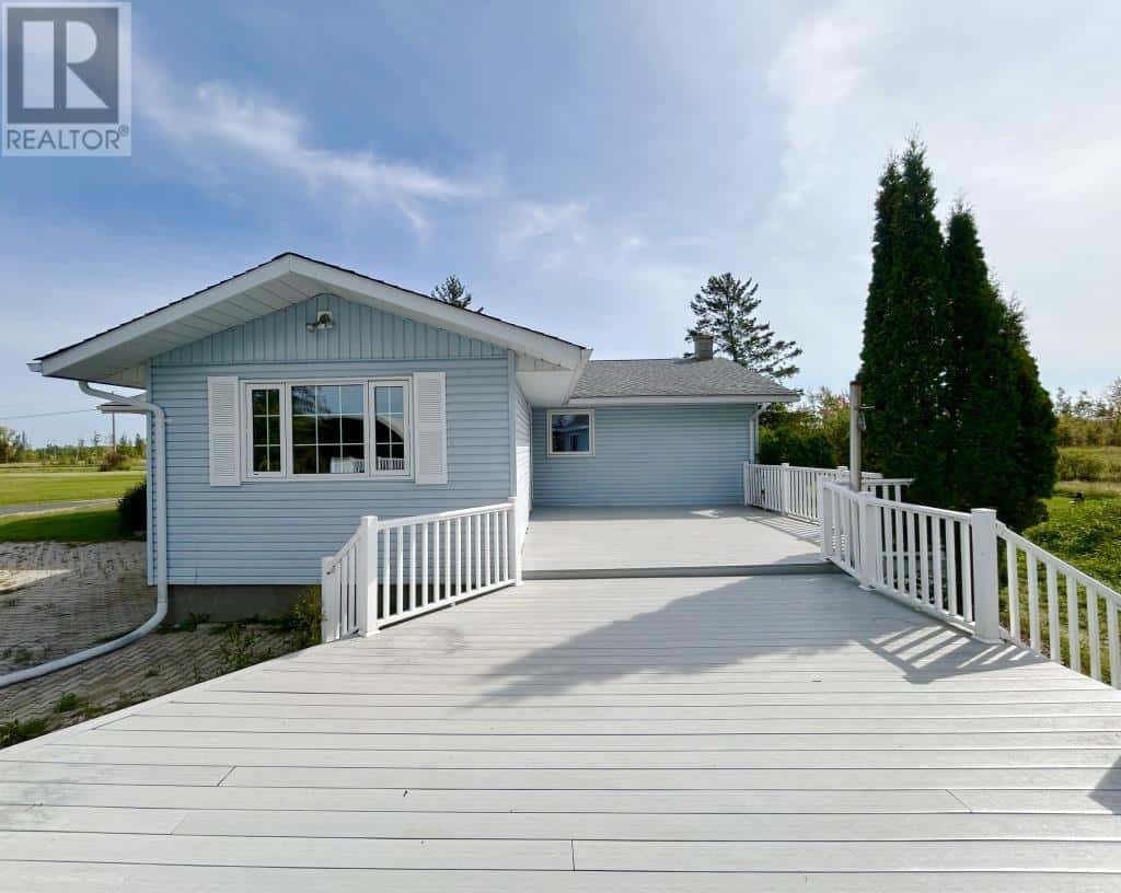 203 HWY 611N — Fort Frances, Ontario - Photo 4 of 42