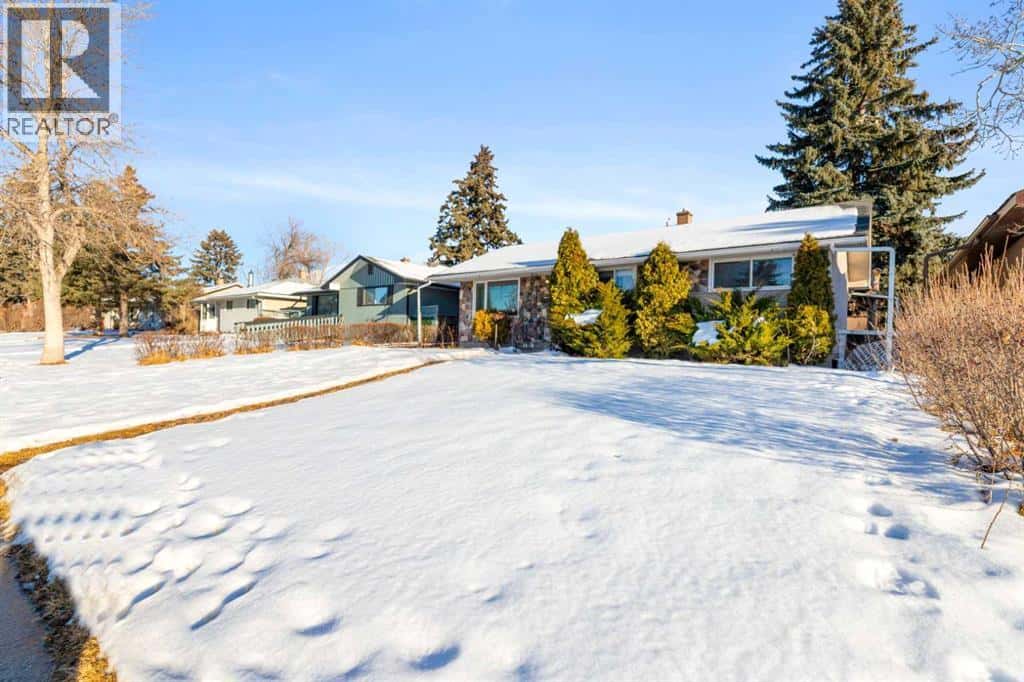 Calgary — Calgary - Photo 3 of 30