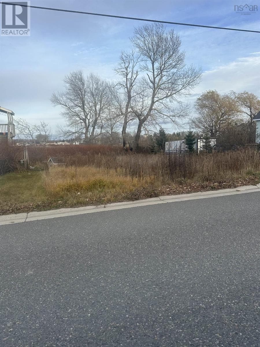 17 Guy Street — Sydney Mines, Nova Scotia - Main photo