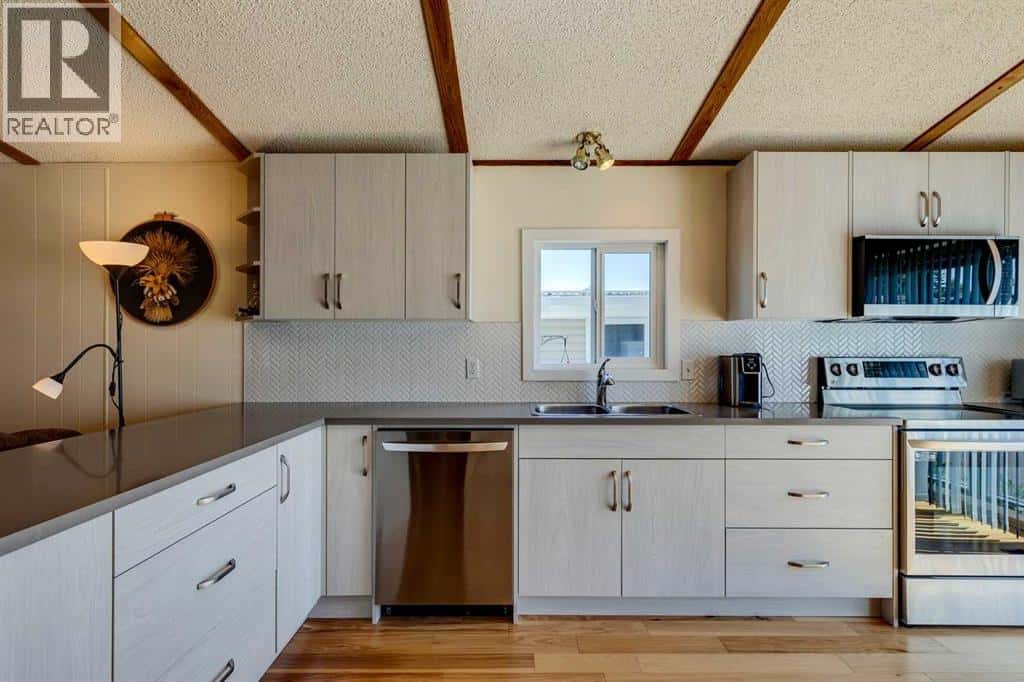 Calgary — Calgary - Photo 3 of 41