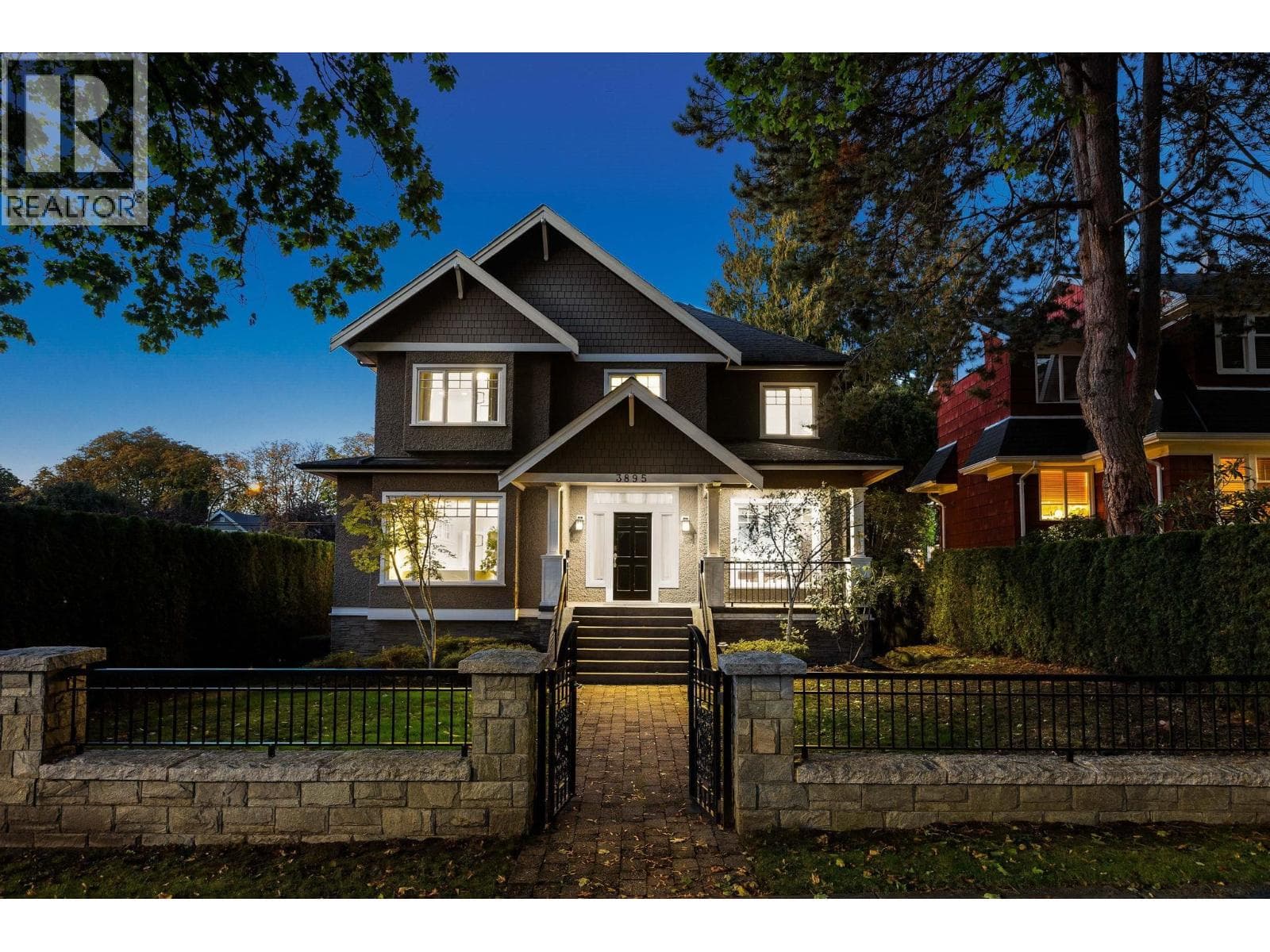 3895 W 23RD AVENUE — Vancouver, British Columbia - Main photo