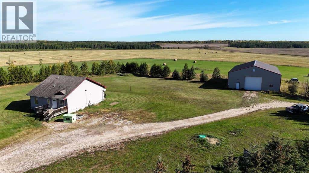 53409 Range Road 150 — Rural Yellowhead County, Alberta - Photo 3 of 50