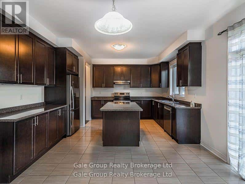 200 HARCOURT CRESCENT S — Woodstock (Woodstock - North) - Photo 4 of 38