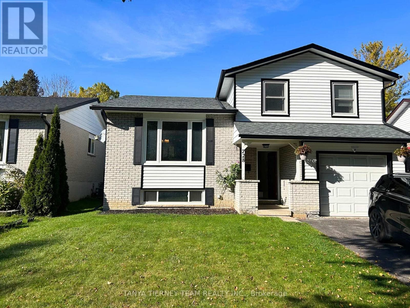 728 BERMUDA AVENUE — Oshawa (Northglen), Ontario - Main photo
