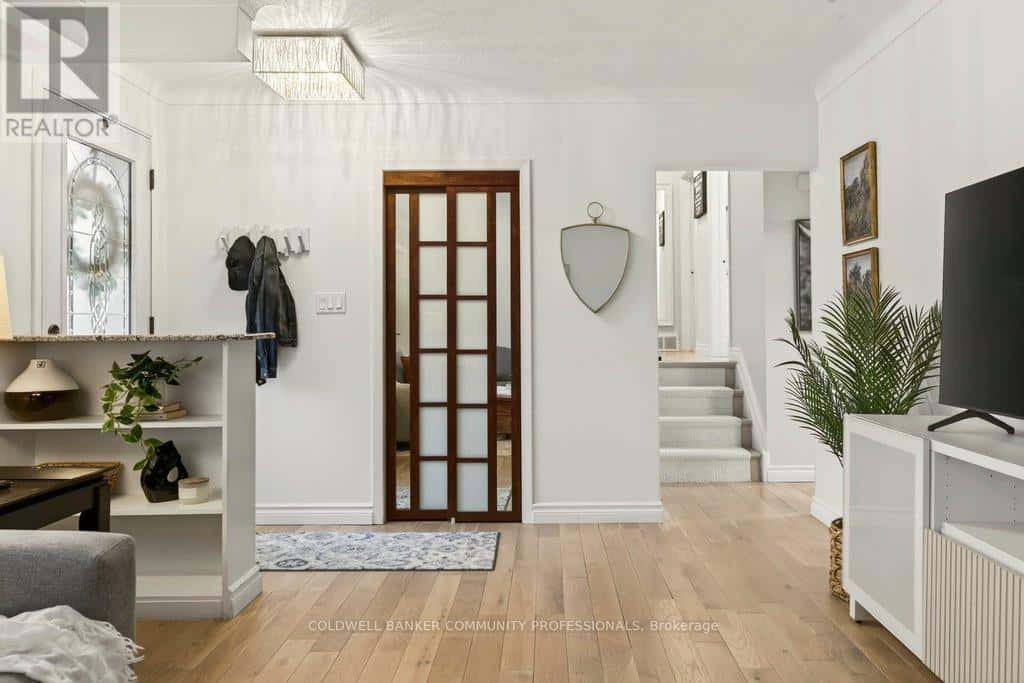 16 OLD OXFORD ROAD — St. Catharines (Vine/Linwell), Ontario - Photo 4 of 50