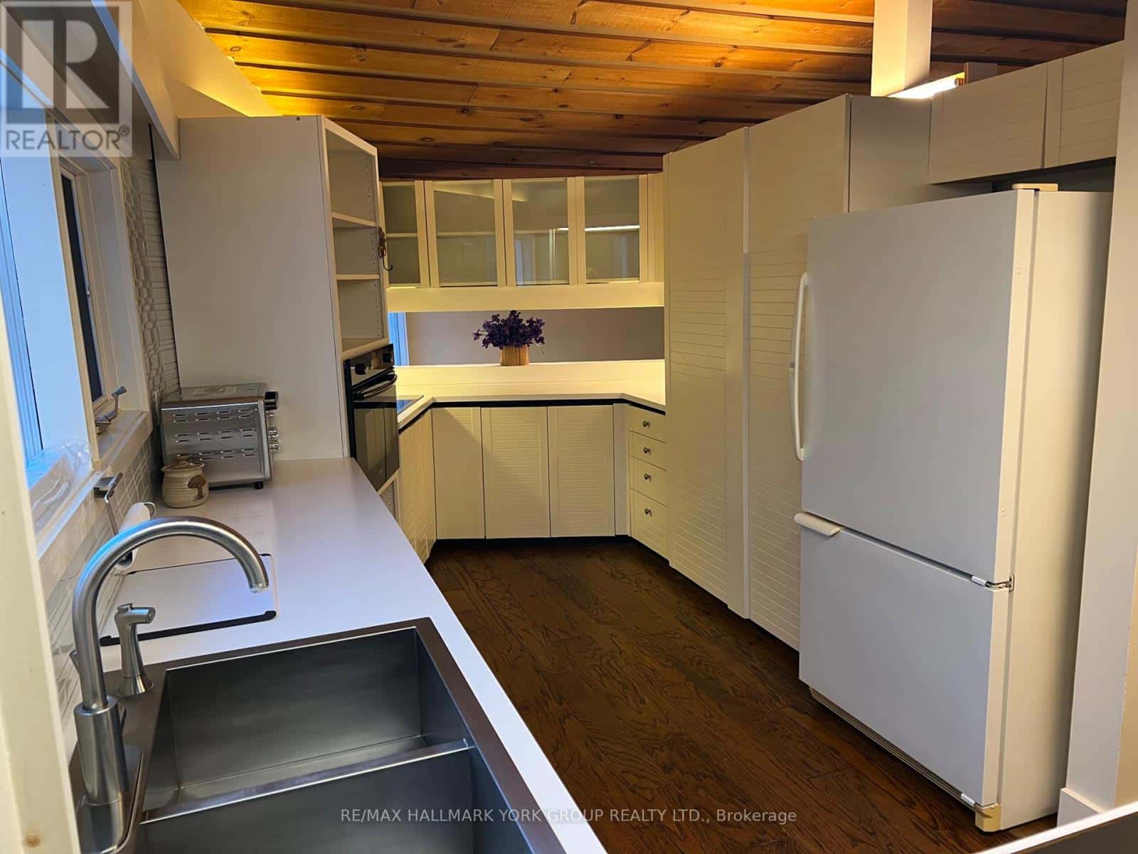 128 BRULE TRAIL — King (Pottageville), Ontario - Photo 5 of 18