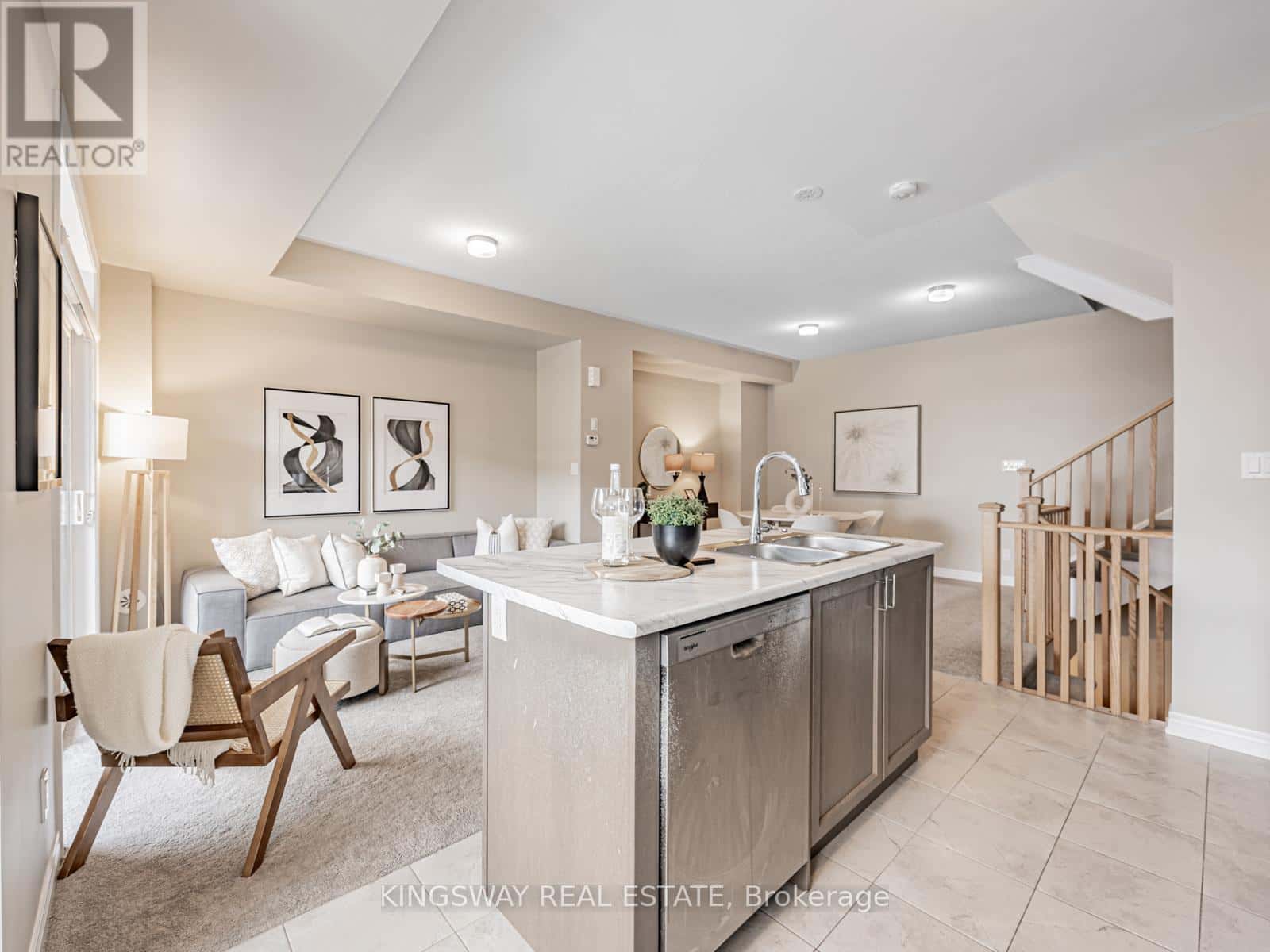 Oshawa (Kedron) — Oshawa (Kedron) - Photo 3 of 34