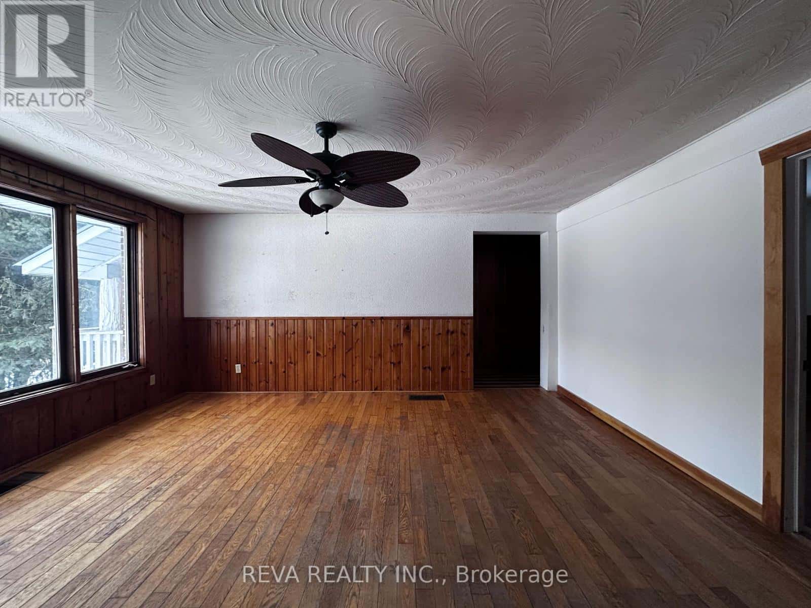 Carlow/Mayo (Mayo Ward) — Carlow/Mayo (Mayo Ward) - Photo 5 of 19