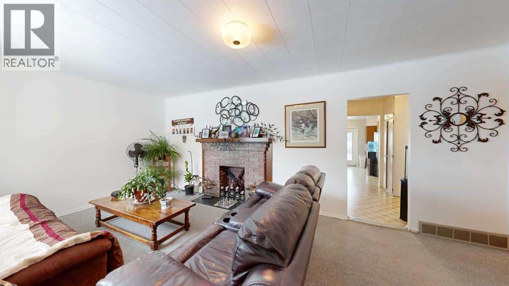 Stettler — Stettler - Photo 3 of 40