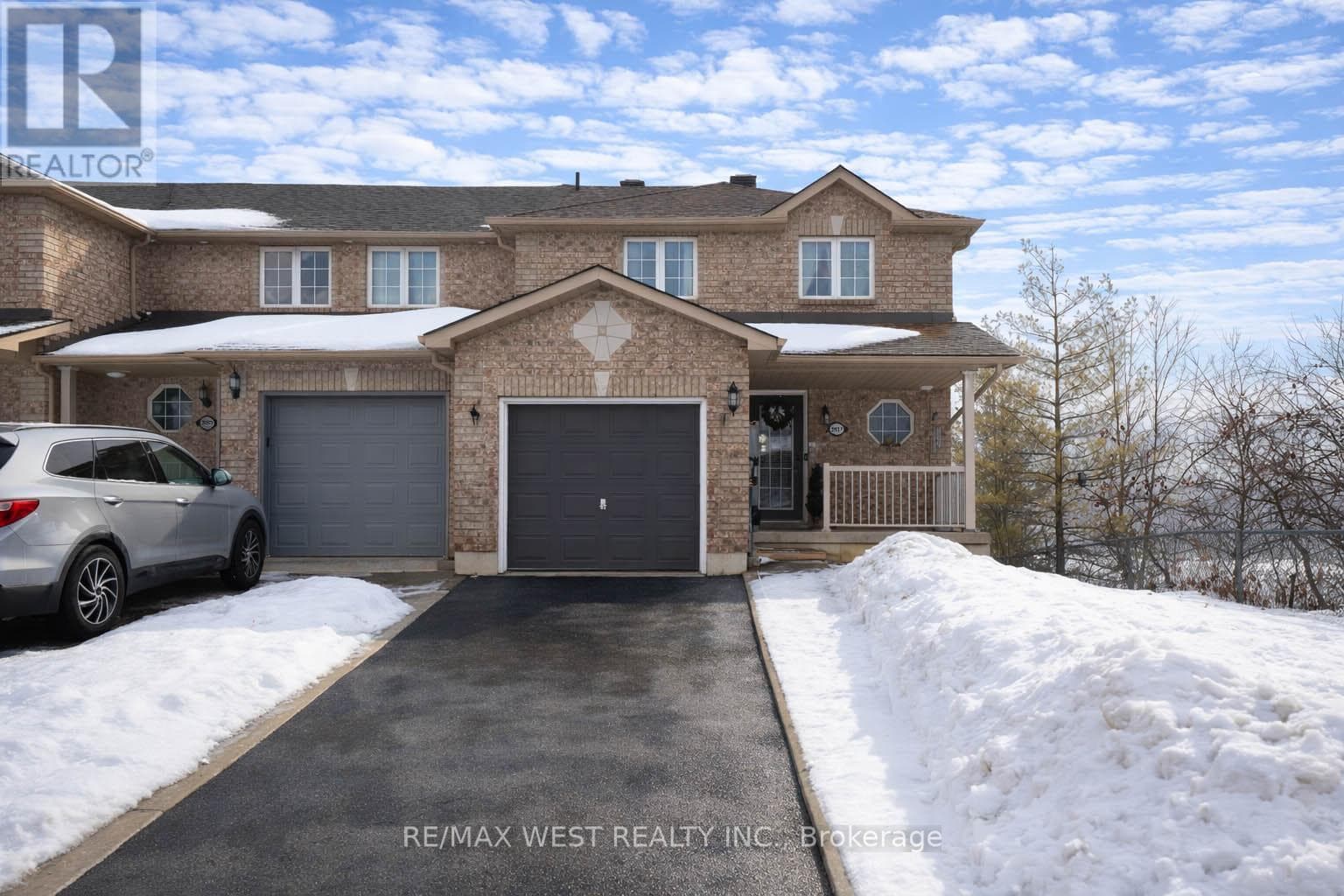 2021 SWAN STREET — Innisfil (Alcona), Ontario - Main photo