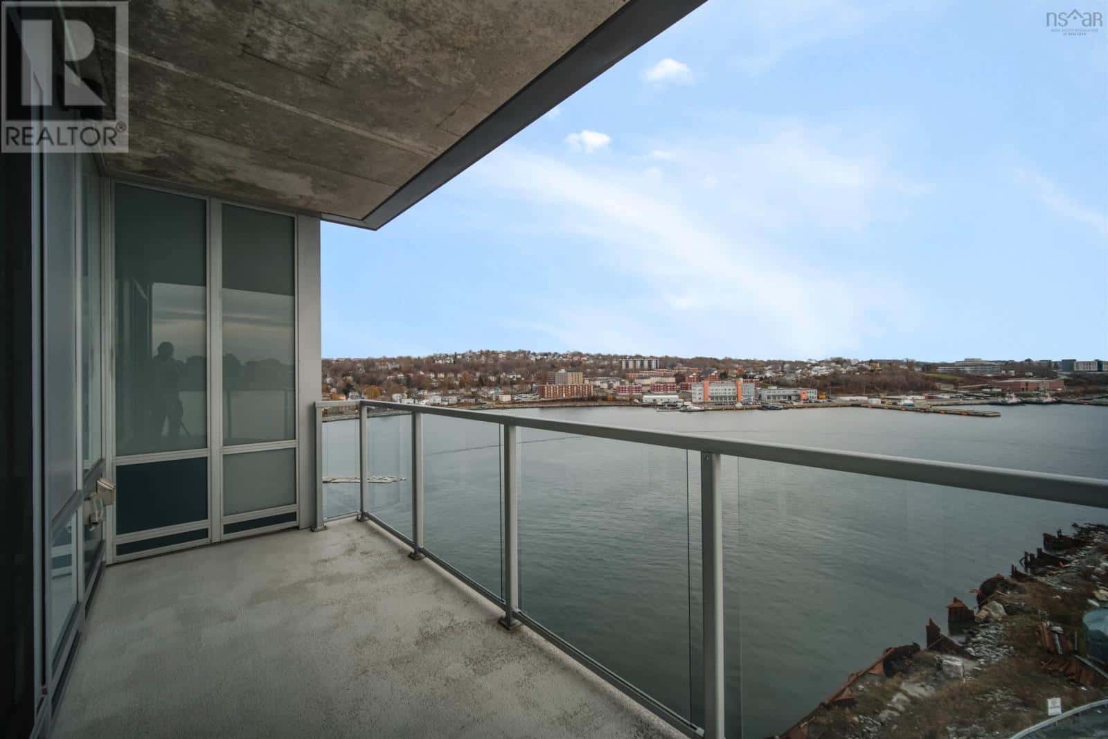 1003 67 Kings Wharf Place — Dartmouth, Nova Scotia - Photo 5 of 50