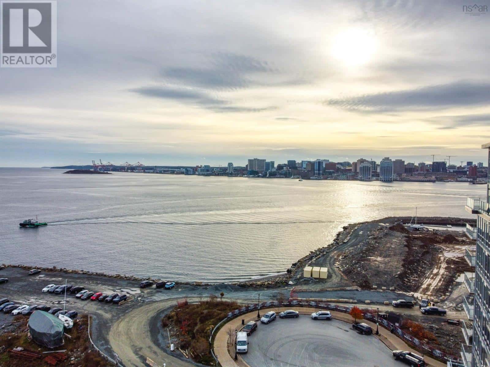 1003 67 Kings Wharf Place — Dartmouth, Nova Scotia - Photo 3 of 50