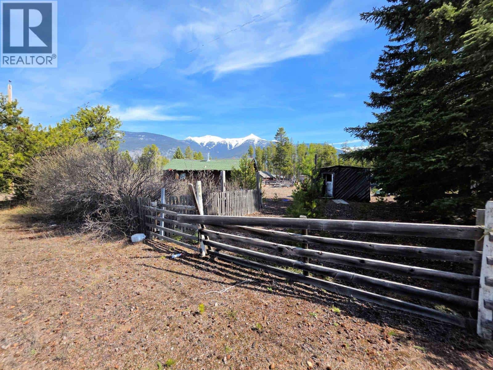 LOT 4-2790 BIRCH ROAD — Valemount, British Columbia - Photo 2 of 10