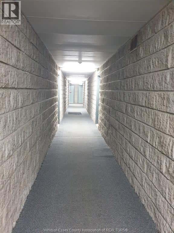 276 MERRITT Unit# 108 — Chatham, Ontario - Photo 3 of 20