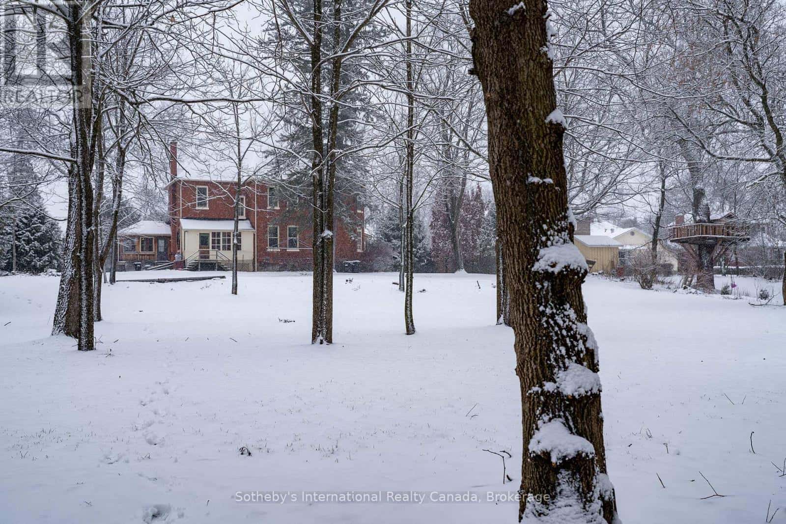 18 AMELIA STREET — Springwater (Elmvale), Ontario - Photo 3 of 50