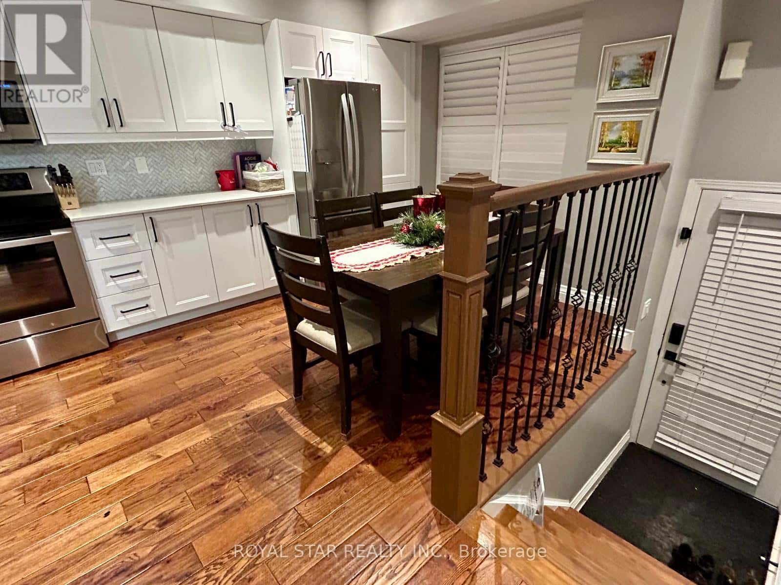 27 - 435 ENGLISH ROSE LANE — Oakville (WC Wedgewood Creek) - Photo 5 of 26