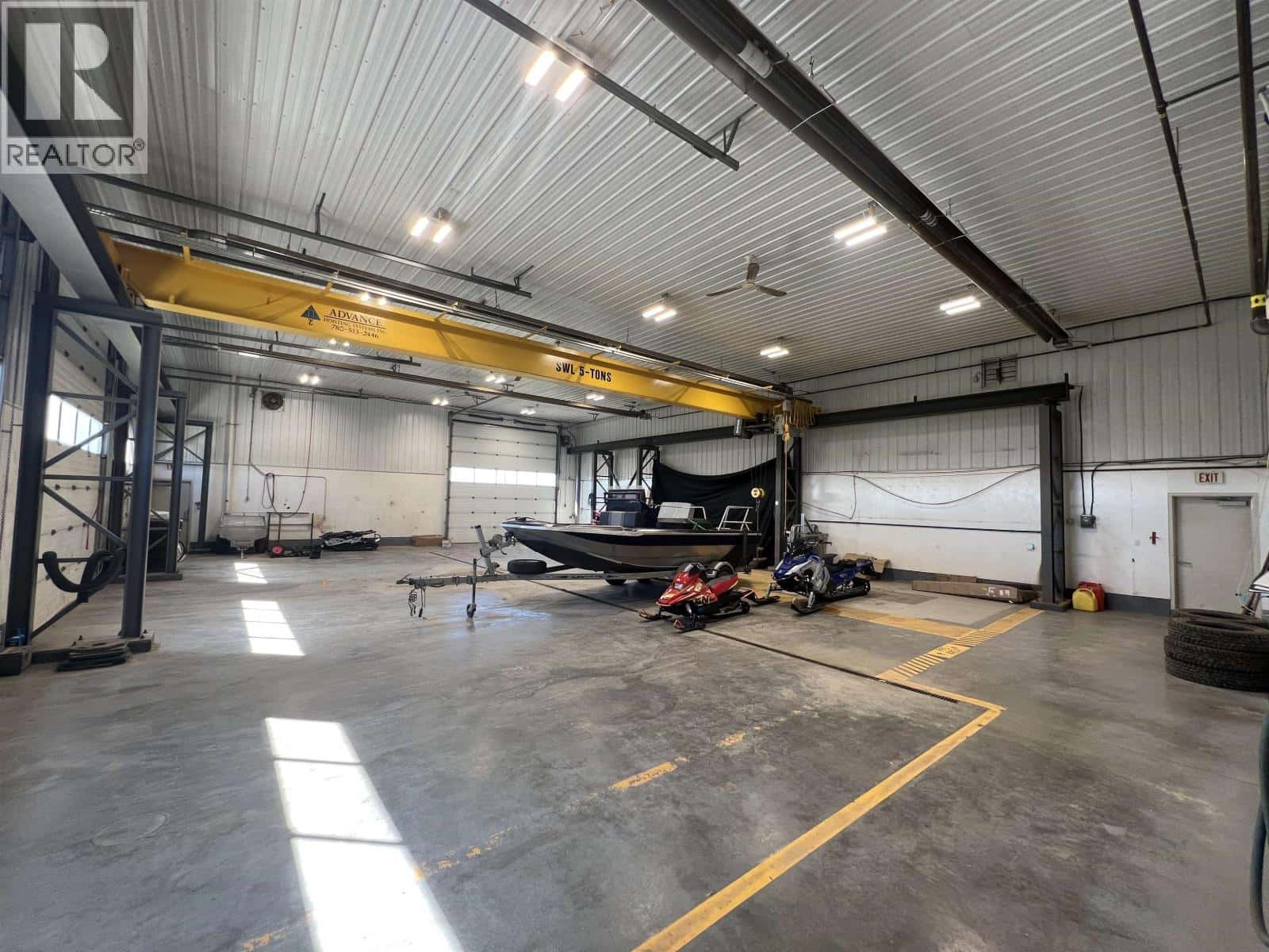 4701 46 AVENUE — Fort Nelson - Photo 5 of 26